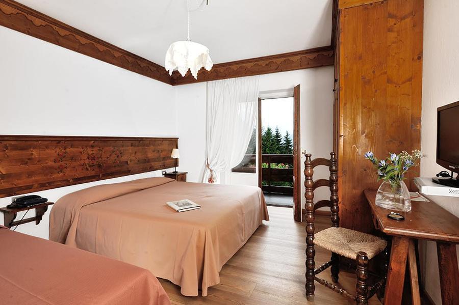 Hotel Touring Madonna Esterno foto